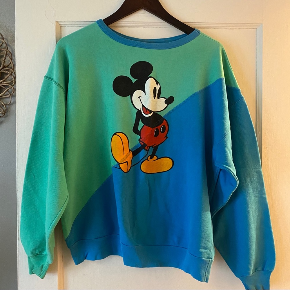 VINTAGE MICKEY AND CO shirt